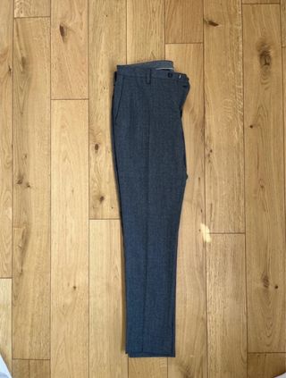Pantaloni Zara 100% Lana EUR 40