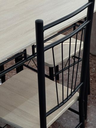 OFFERTA!! Tavolo e 4 Sedie da Pranzo