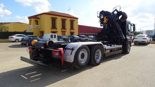 MAN TGS 26 440-CAMIONES GANCHO CON GRUA