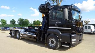 MAN TGS 26 440-CAMIONES GANCHO CON GRUA