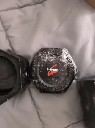 Reloj G-Shock Plata y Multicolor