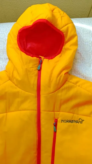 Chaqueta Norrona Lofoten Primaloft XL