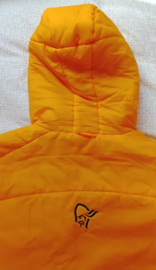 Chaqueta Norrona Lofoten Primaloft XL