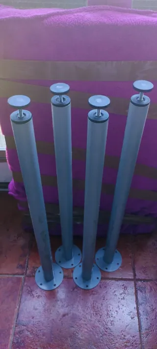 4 Patas Metálicas para Escritorio