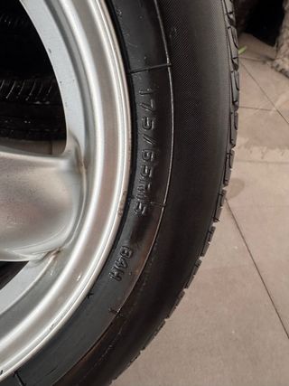 Ruedas con neumáticosy llantas de MINI 175/65R15