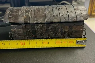 Piccolo scrigno in legno