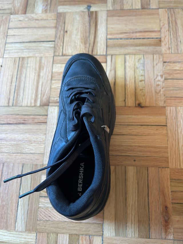 Zapatos Bershka Plataforma Estilo Buffalo Negros