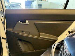 KIA Sportage 2016. etiqueta C. techo + navi