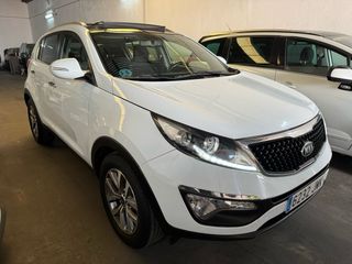 KIA Sportage 2016. etiqueta C. techo + navi