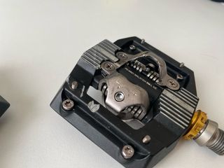 Pedales Shimano Saint