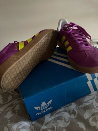 Adidas Gazelle Mujer Morado y Verde neon