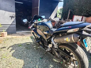 Kawasaki ZX10R Negra