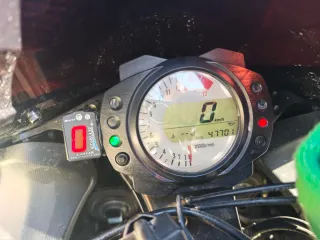 Kawasaki ZX10R Negra