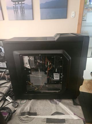 Torre Gaming Cooler Master Intel CoreTM i7-4790K