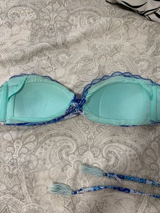Bikini azul y turquesa