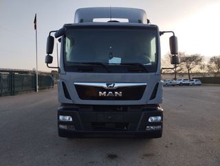 MAN TGM 18 290-CAMIONES GRUA