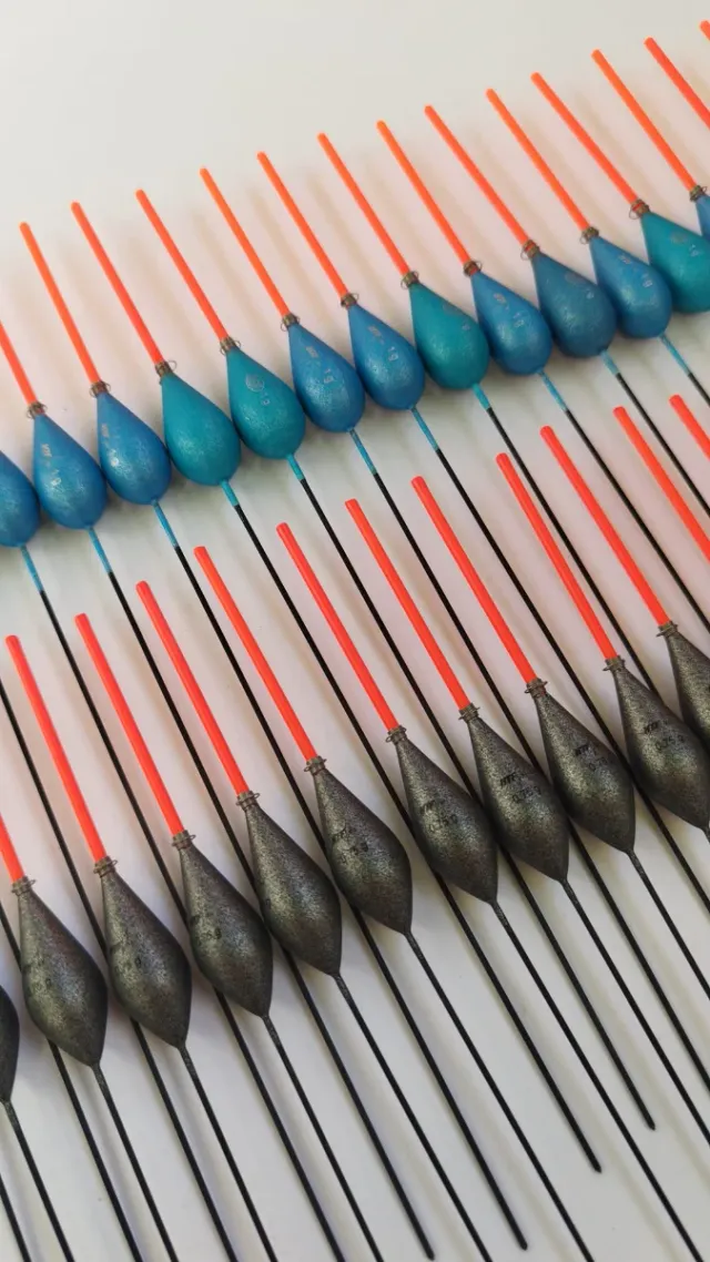 40 Flotadores HTF - Lote Económico