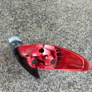 Faro Trasero Derecho Peugeot 206