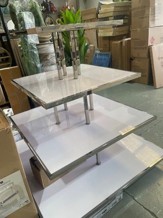 Estantería de exposición cromada Negociable