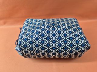 Cuscino EMOOR con guscio di grano saraceno. Fatto in Giappone.