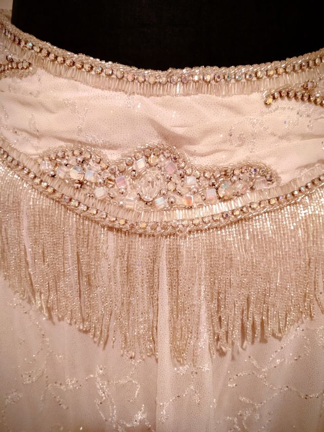 Traje Danza Oriental Blanco y Dorado