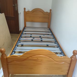 Armario 2 cuerpos y cama de pino