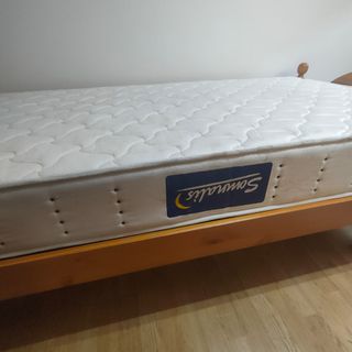 Armario 2 cuerpos y cama de pino