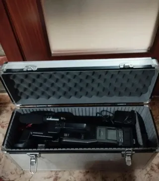 Videocámara Panasonic M9000 s-vhs y vhs accesorios