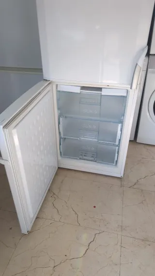 Nevera new pol nos frost