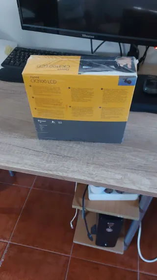 Parrot CK3100 LCD Manos Libres Bluetooth