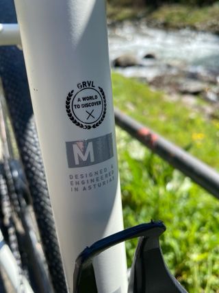 Bicicleta de gravel eléctrica MMR X-BEAT