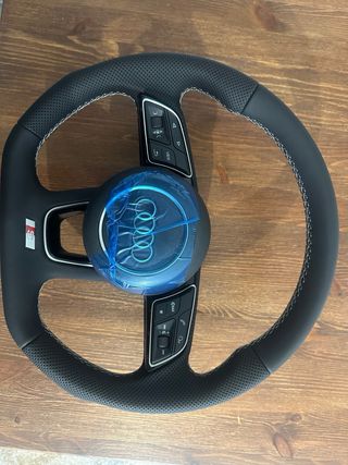 Volante Audi S Line achatado