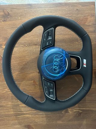 Volante Audi S Line achatado