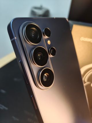 Samsung Galaxy S26 Ultra Violeta