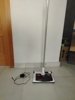 BISSELL Supreme Sweep Turbo Escoba Eléctrica