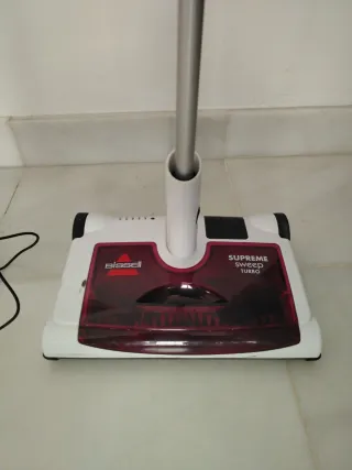BISSELL Supreme Sweep Turbo Escoba Eléctrica