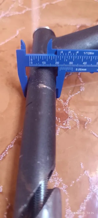 Potencia de bicicleta negra