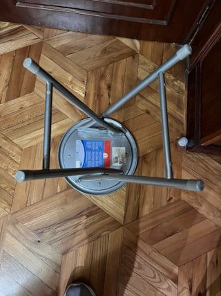 Taburete plegable metal y plástico