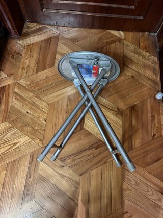 Taburete plegable metal y plástico