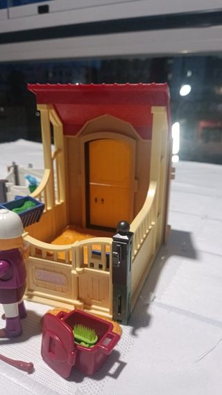 Playmobil Caballo árabe con establo Ref 6934