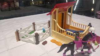 Playmobil Caballo árabe con establo Ref 6934