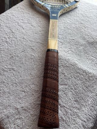 Raqueta de tenis antigua Sydney