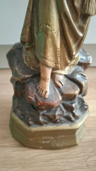 Figura grande Niño Jesús en Cruz