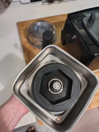 Vitamix with steel container