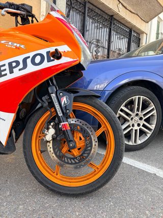 Honda CBR 125 R Repsol Sportbike