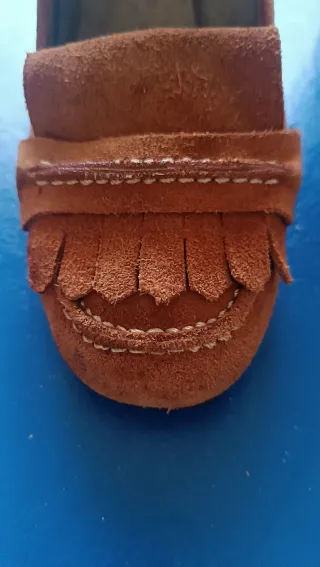 Zapatos tacón ante ETIEM marrones. Tacón 7 cm.