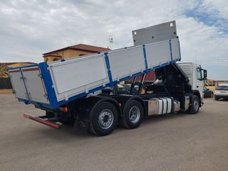 Volvo FM 370-CAMIONES GRUA