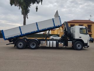 Volvo FM 370-CAMIONES GRUA