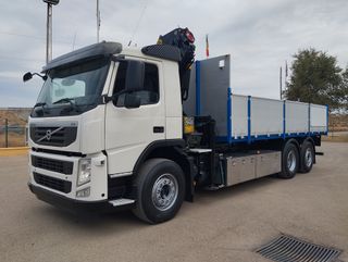 Volvo FM 370-CAMIONES GRUA