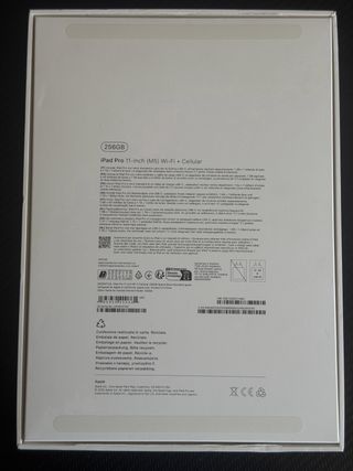 iPad Pro M5 Cellular + Teclado Logitech